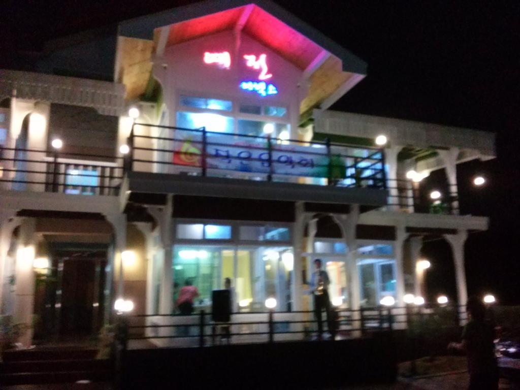 Yejeon Pension Gyeongju Habitación foto